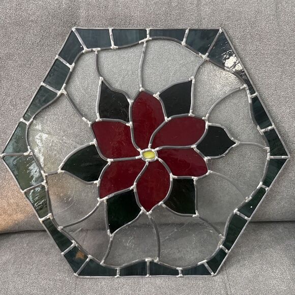 Beautiful Handmade Stained Glass Sun Catcher Christmas Poinsettia Holiday Decor - Picture 5 of 13